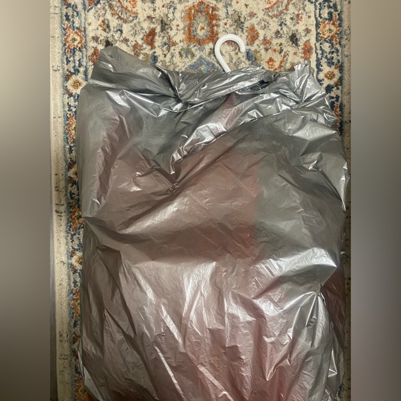 Ellie Wilde graduation dress - Picture 5 of 5